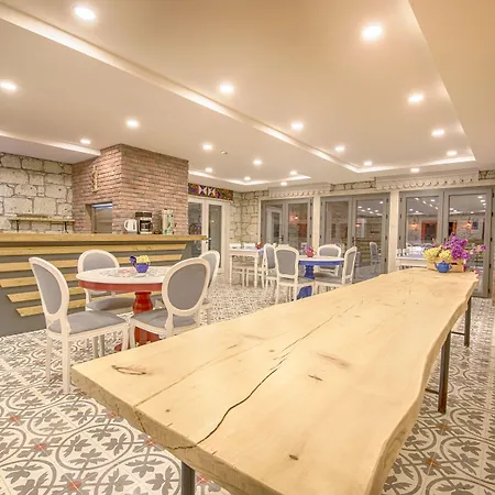 Bademli Hotel 2*