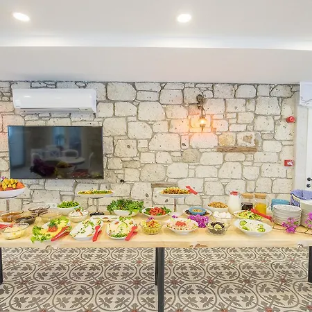 Bademli Hotel 2*